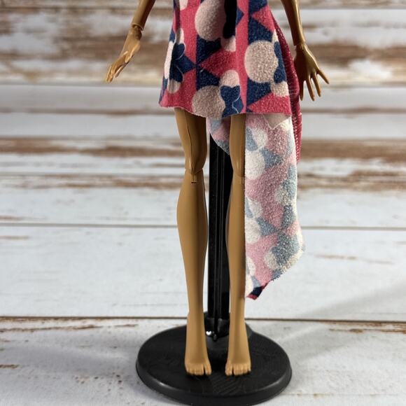 Monster High Clawdeen Wolf Daughter of Werewolf Doll 2015 By Mattel - Picture 3 of 10